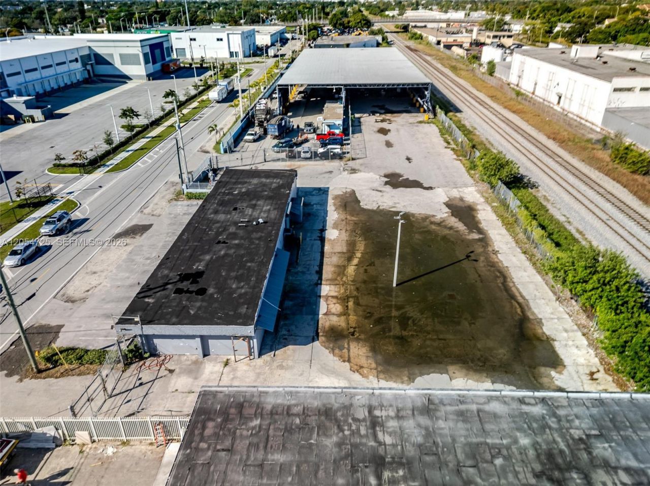 1001 NW 72nd St , Miami, FL 33150 Photo