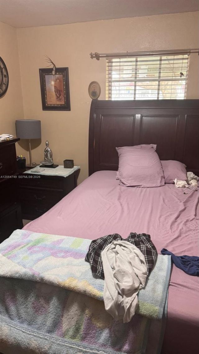 758 E 20th St, Hialeah, FL 33013 Photo