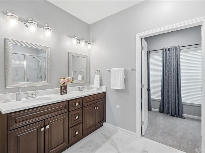 427 Brookhurst Drive, Monroe, OH 45050 Photo 18