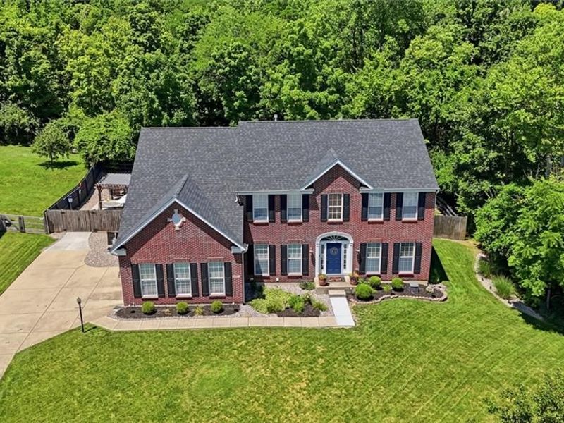 427 Brookhurst Drive, Monroe, OH 45050 Photo 2
