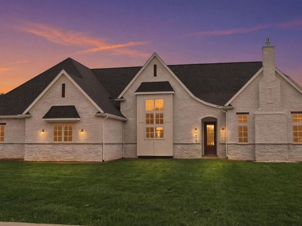 470 E Basalt Drive, Huntertown, IN 46748