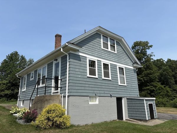 202 Lincoln, Seekonk, MA 02771