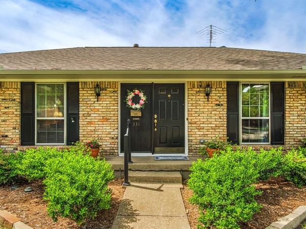 331 Robin Way, Richardson, TX 75080