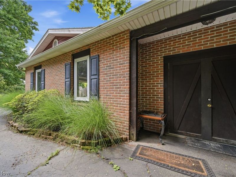 7445 Market Avenue N, North Canton, OH 44721 Photo 30