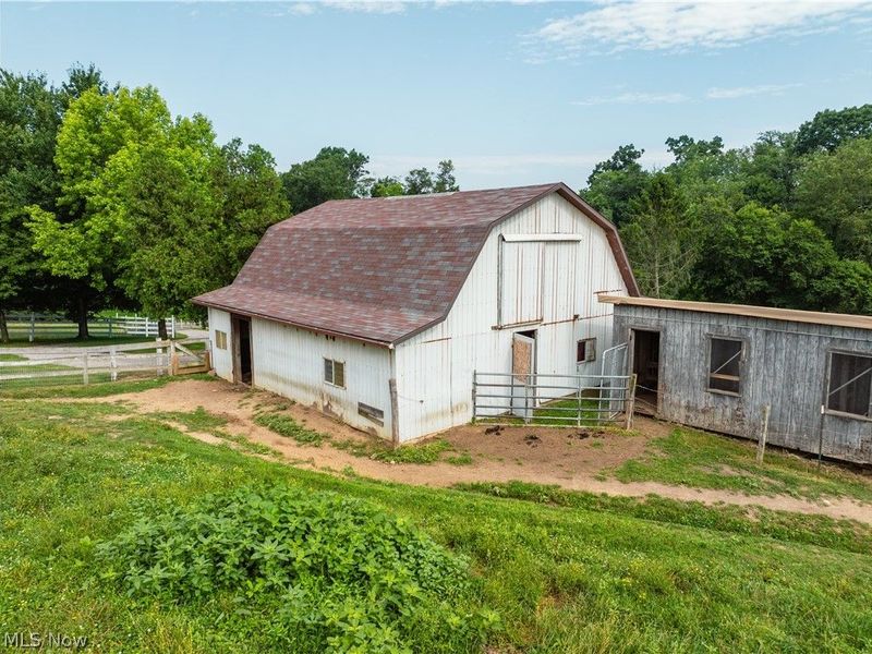 6520 County Road 77, Millersburg, OH 44654 Photo 17