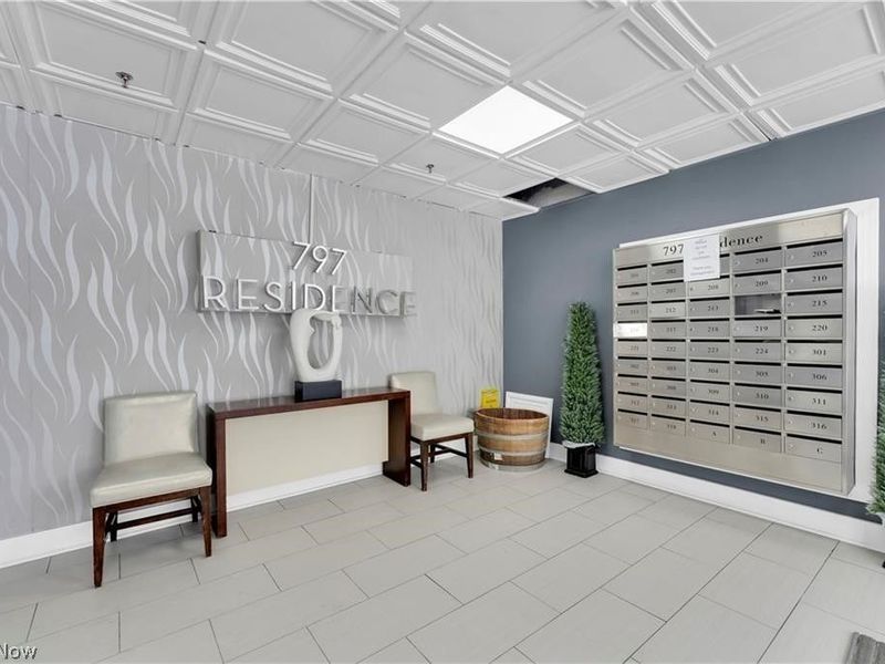 797 E Market Street, Unit 209, Akron, OH 44305 Photo 6