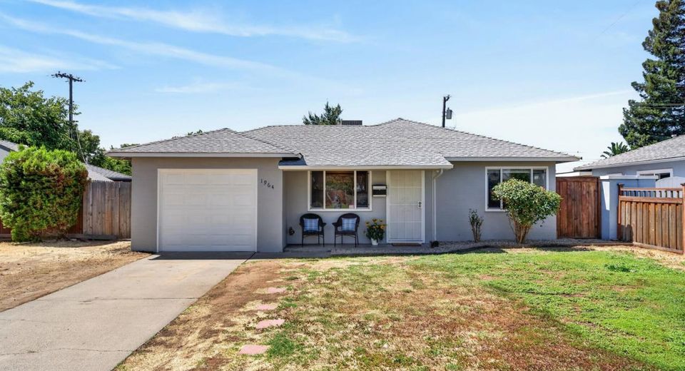 1964 Joan Way, Sacramento, CA 95815 Photo