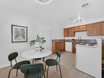 1964 Joan Way, Sacramento, CA 95815 Photo
