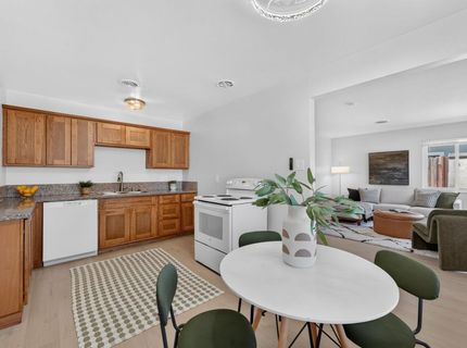 1964 Joan Way, Sacramento, CA 95815 Photo