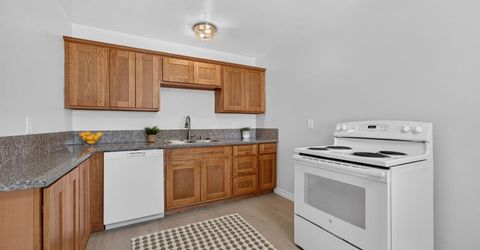 1964 Joan Way, Sacramento, CA 95815 Photo