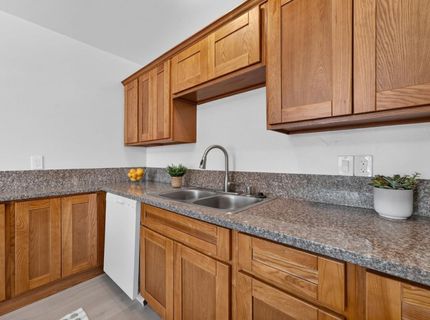 1964 Joan Way, Sacramento, CA 95815 Photo