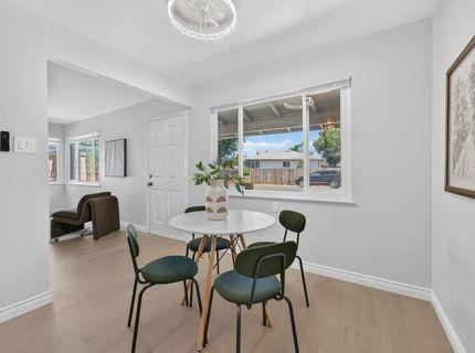 1964 Joan Way, Sacramento, CA 95815 Photo
