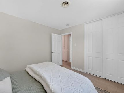 1964 Joan Way, Sacramento, CA 95815 Photo