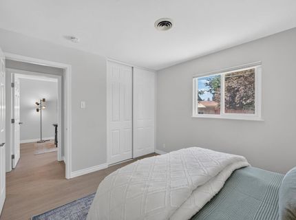 1964 Joan Way, Sacramento, CA 95815 Photo