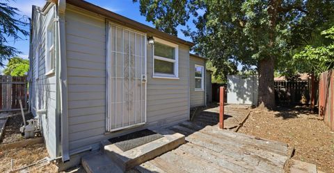 2237 Conifer Way, Sacramento, CA 95838 Photo