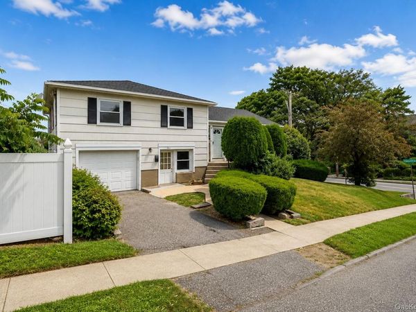 3 Soundview Street , New Rochelle, NY 10805