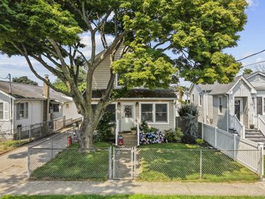 81 Wilson Avenue, Amityville, NY 11701