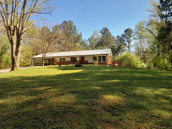 364 Cherokee Trail , Copperhill, TN 37317