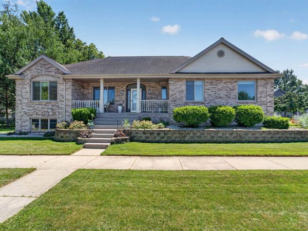 1158 Bluebird Trail, Waunakee, WI 53597