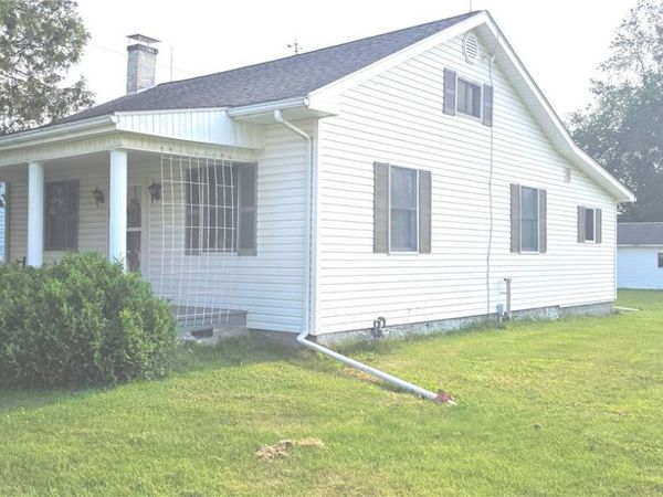 1029 Valier Dr, Valier, PA 15780