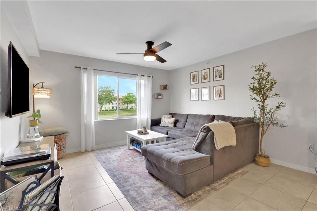 8304 Key Royal Cir , Unit 1723, Naples, FL 34119 Photo