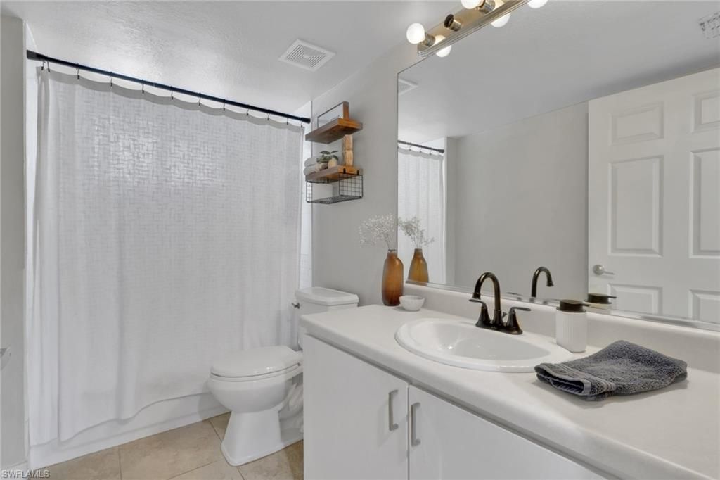8304 Key Royal Cir , Unit 1723, Naples, FL 34119 Photo