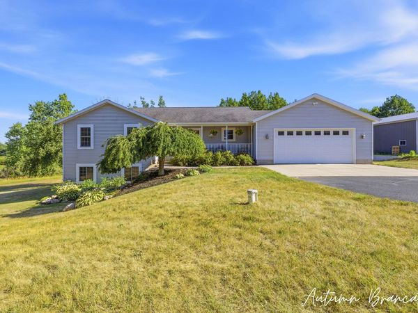 3350 Egner Street NE, Cedar Springs, MI 49319