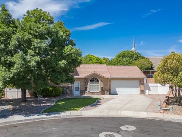 361 N 2660 E, St. George, UT 84790