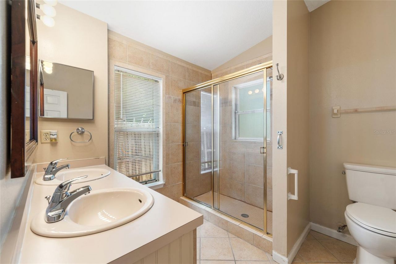 7909 Waldorf Court , Orlando, FL 32817 Photo