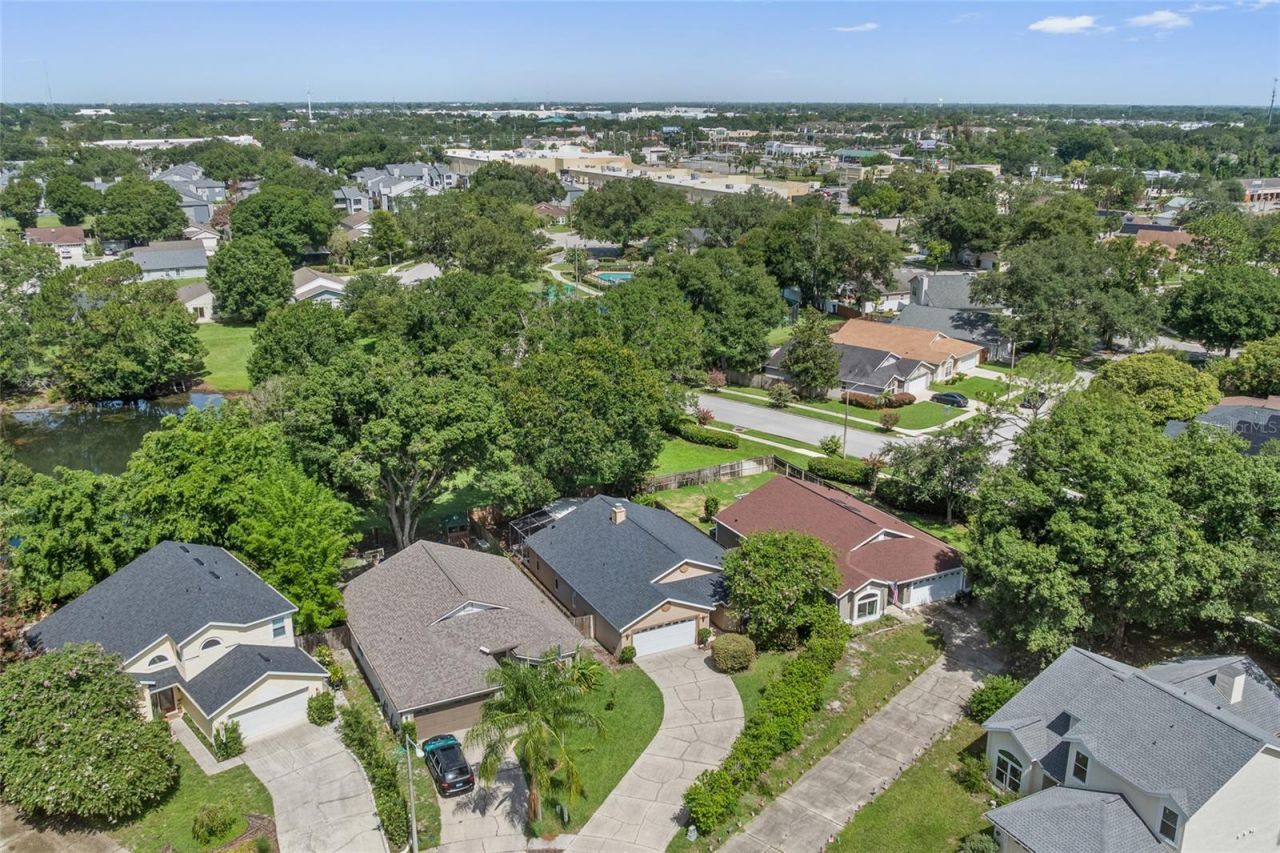 7909 Waldorf Court , Orlando, FL 32817 Photo