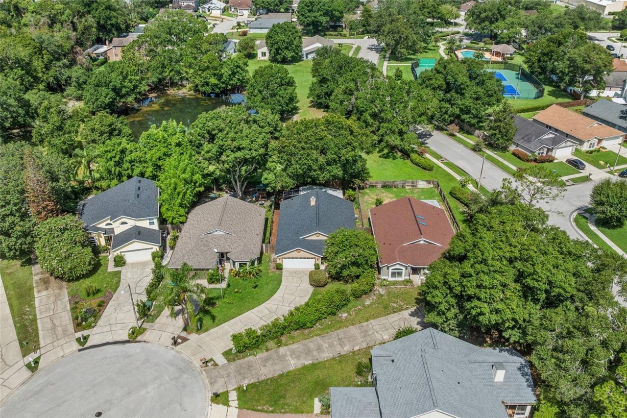 7909 Waldorf Court , Orlando, FL 32817 Photo