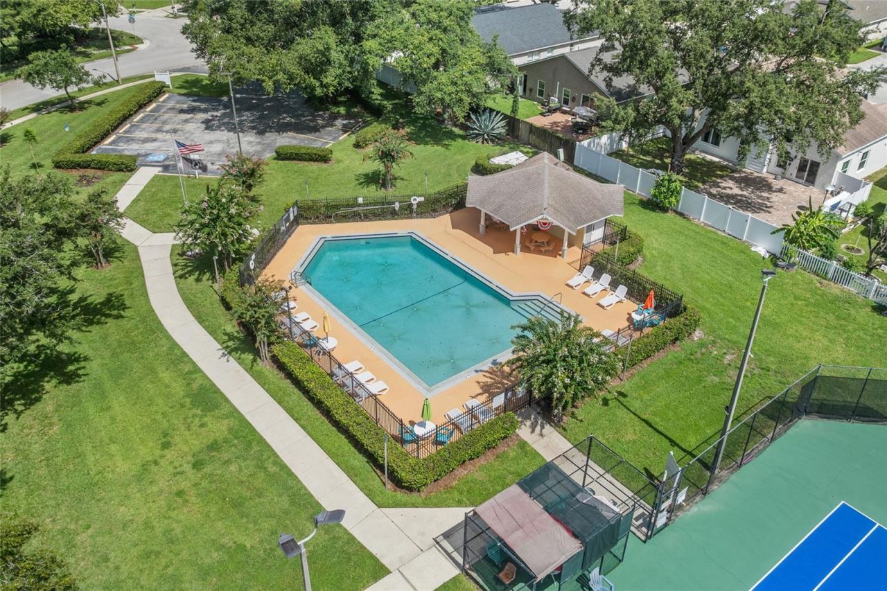 7909 Waldorf Court , Orlando, FL 32817 Photo