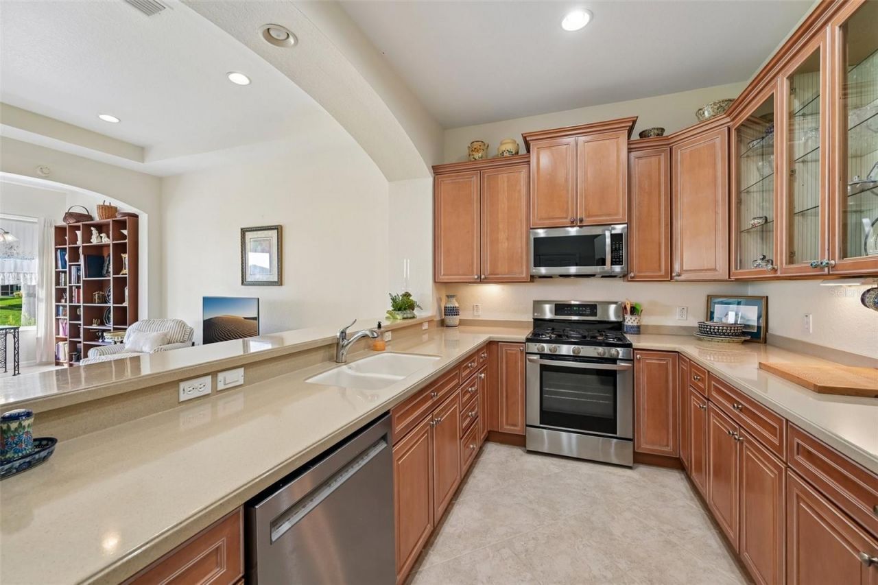 2288 Sifield Greens Way , Sun City Center, FL 33573 Photo