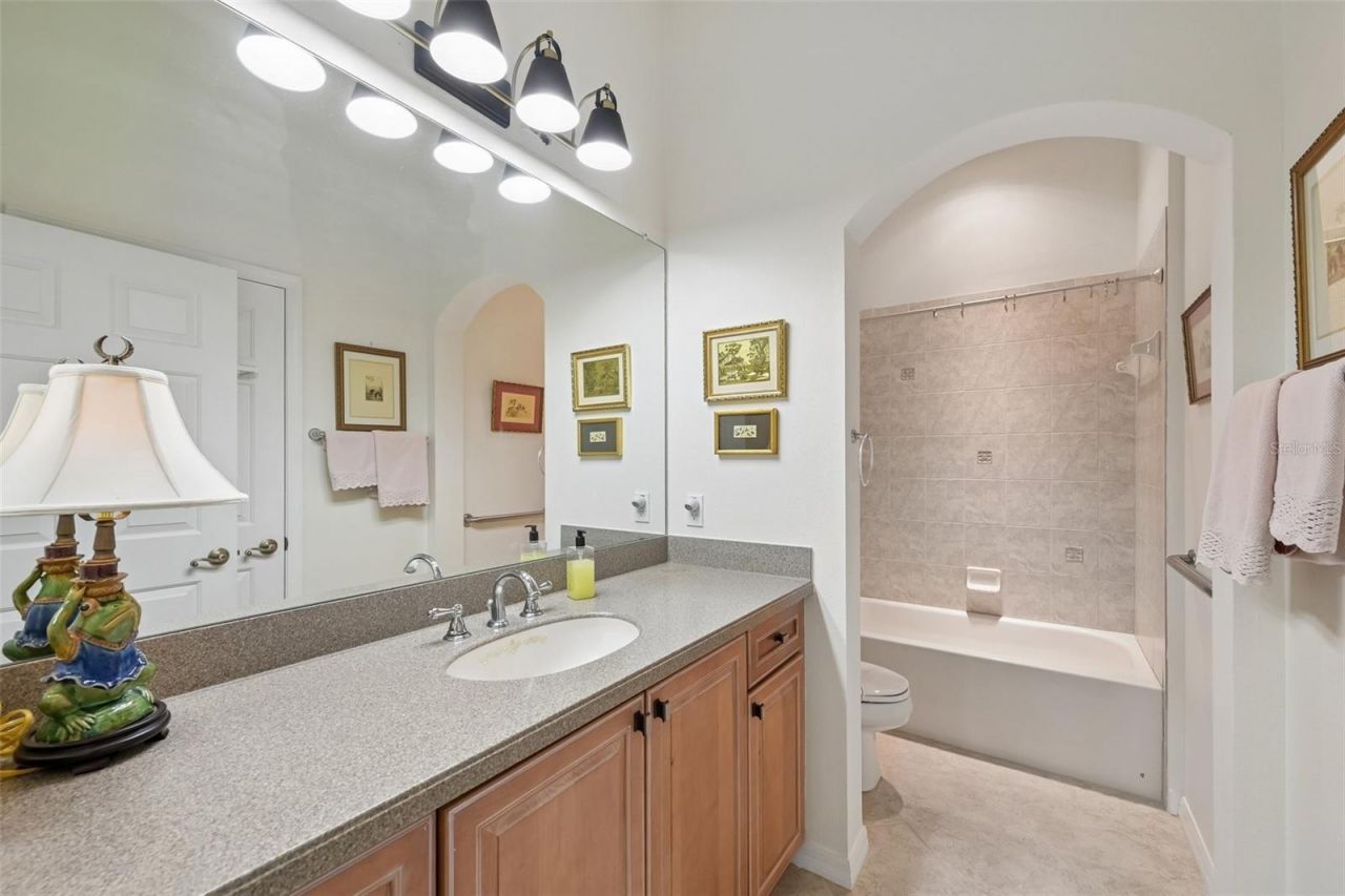 2288 Sifield Greens Way , Sun City Center, FL 33573 Photo