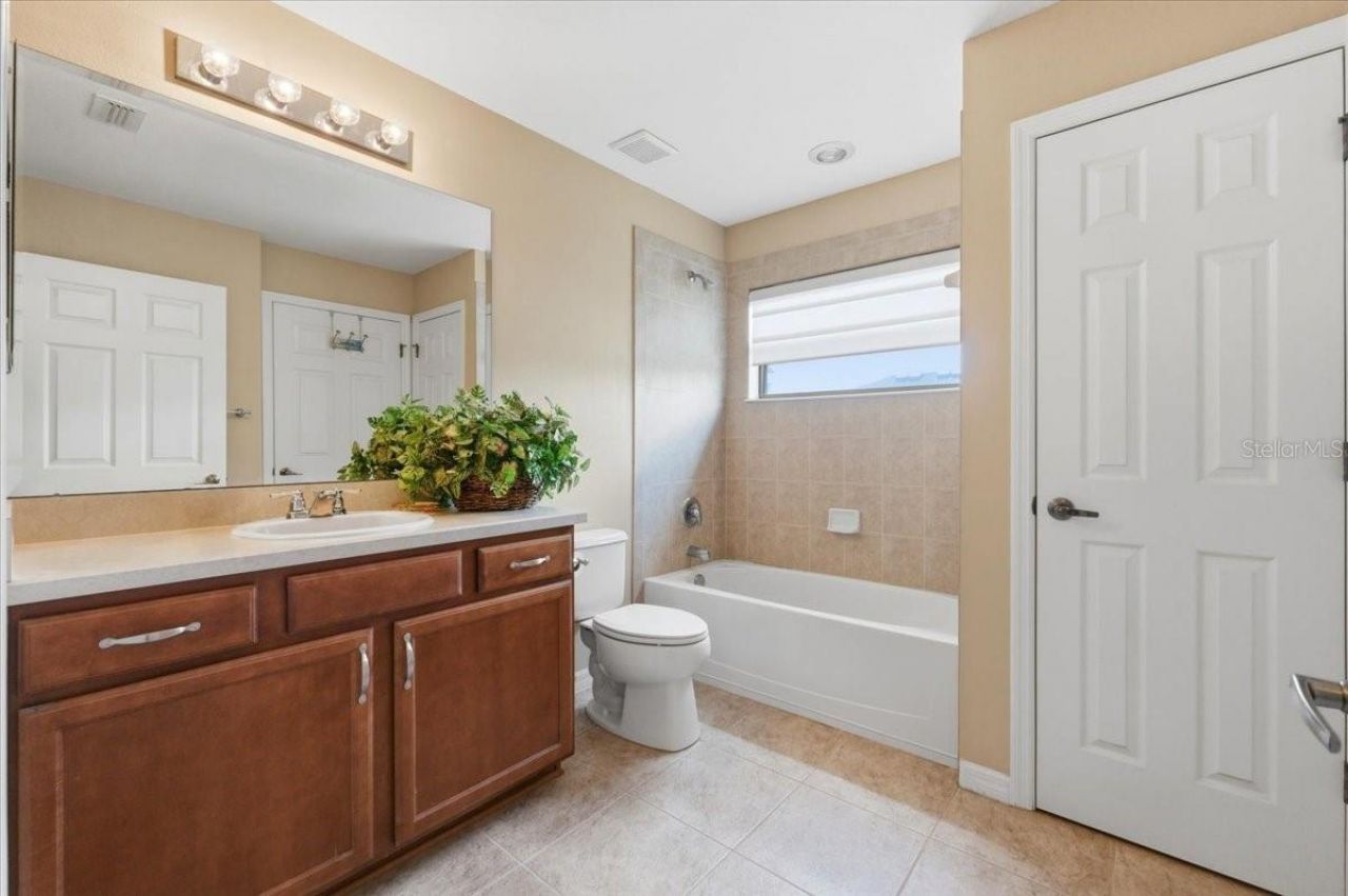 268 Oak Landing Lane , Mulberry, FL 33860 Photo