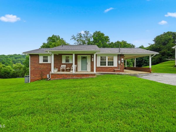 135 Unaka Subdivision Road, Elizabethton, TN 37643