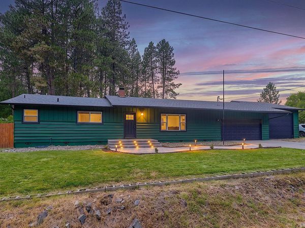 388 Genverna Glen, Grants Pass, OR 97527