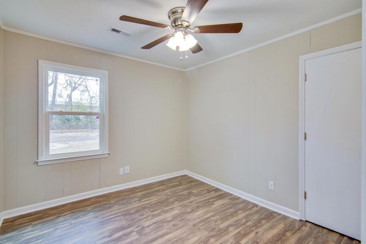 1028 Orleans Road Photo 12