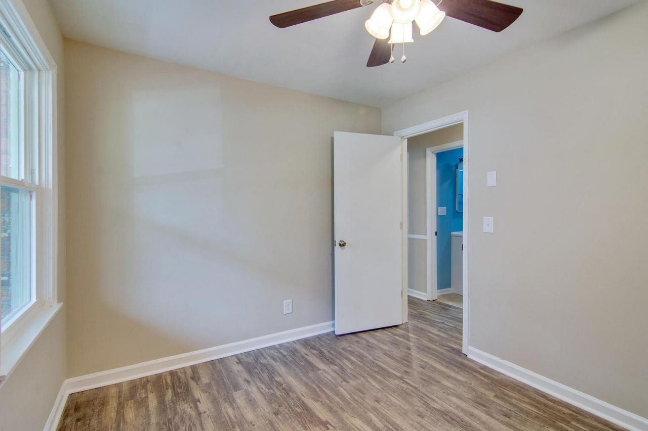 1028 Orleans Road Photo 15