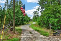 446 Salem Road photo 4
