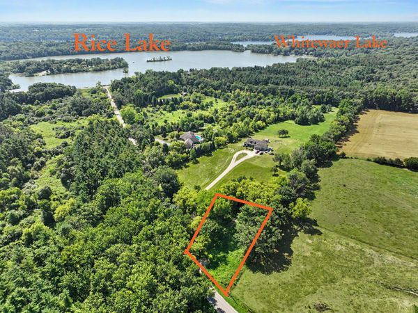 W8191 Clover Valley Rd, Whitewater, WI 53190
