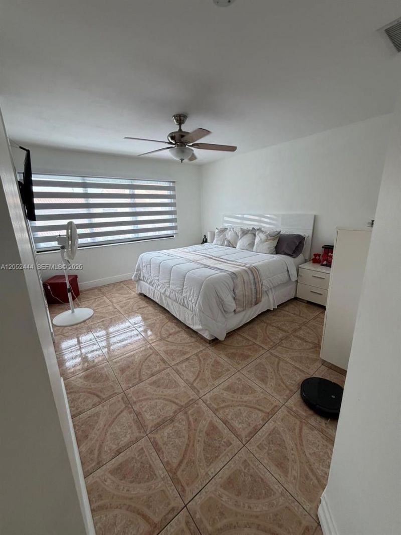 2760 W 63rd Pl, Unit 106-23, Hialeah, FL 33016 Photo