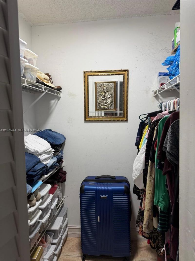 2760 W 63rd Pl, Unit 106-23, Hialeah, FL 33016 Photo
