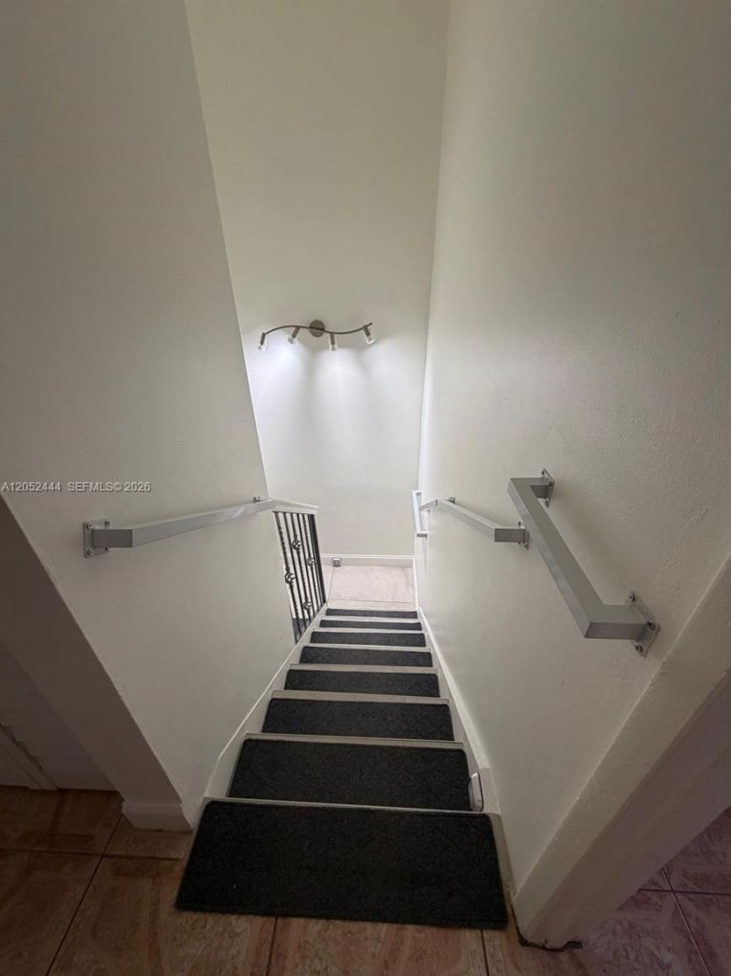 2760 W 63rd Pl, Unit 106-23, Hialeah, FL 33016 Photo