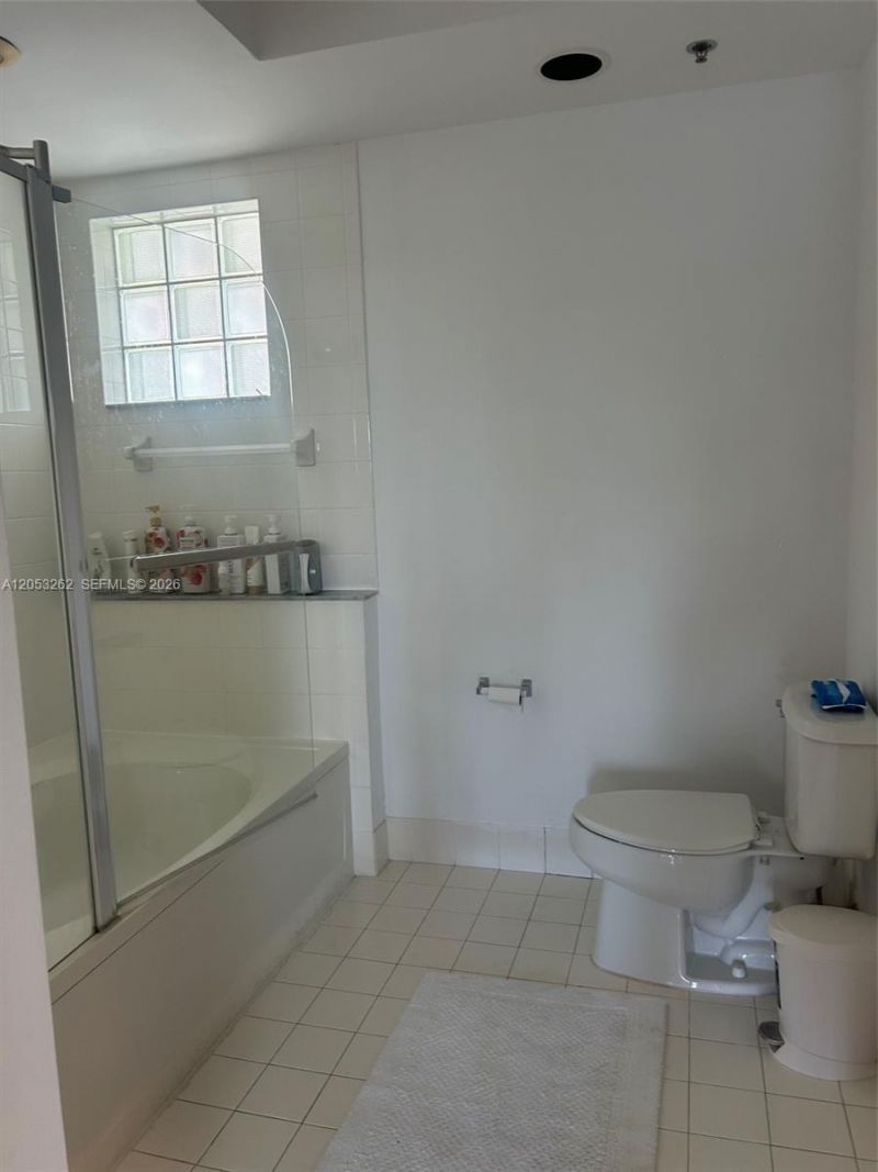 3215 NE 184th St, Unit 14406, Aventura, FL 33160 Photo