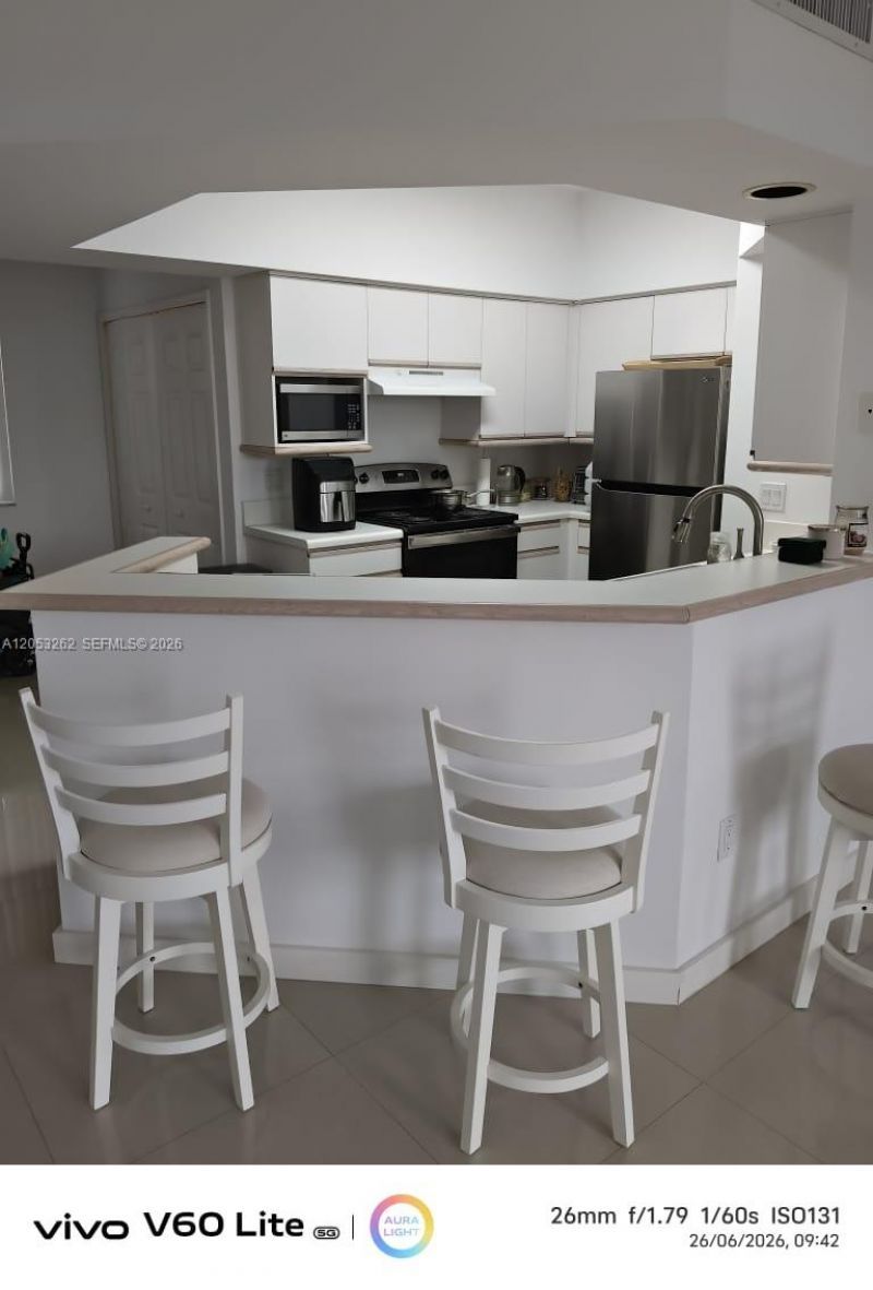 3215 NE 184th St, Unit 14406, Aventura, FL 33160 Photo