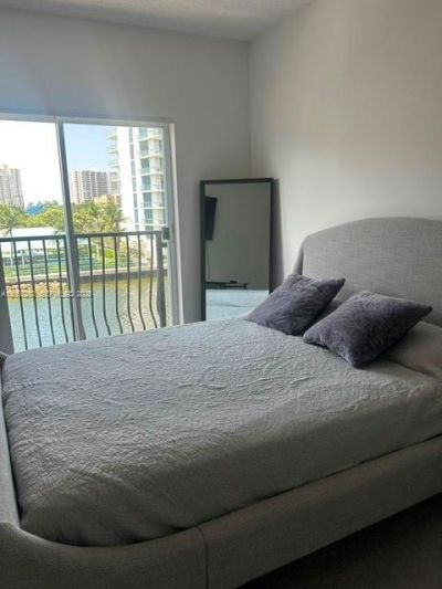 3215 NE 184th St, Unit 14406, Aventura, FL 33160 Photo