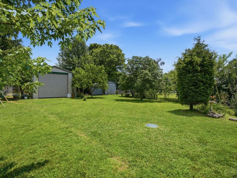 10383 Gainesview Drive, Harrison, OH 45030 Photo 6