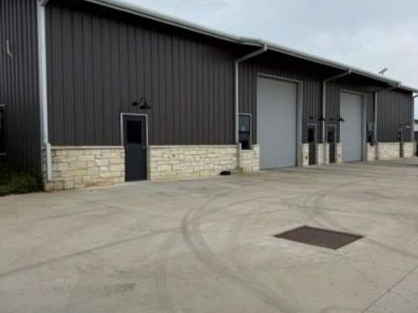 30307 Ranch Road 12 , Unit 200, Dripping Springs, TX 78620