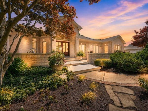 1745 Nelson Drive , Chesterton, IN 46304